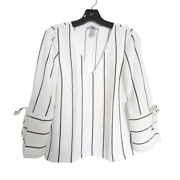 H&M V Neck Striped Black White 3/4 Sleeve Tie Wide Cuff Silky Smooth Blouse Sz 0 - Picture 1 of 11